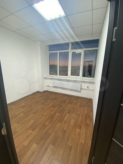 Сдам в аренду офисные помещения от 24 м²