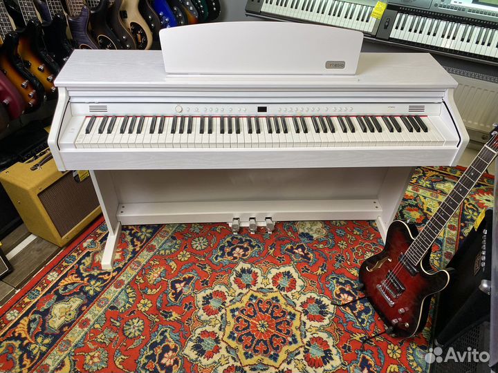Цифровое пианино artesia