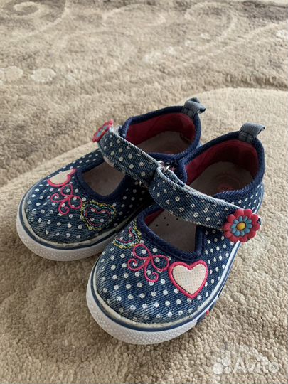 Обувь для девочки