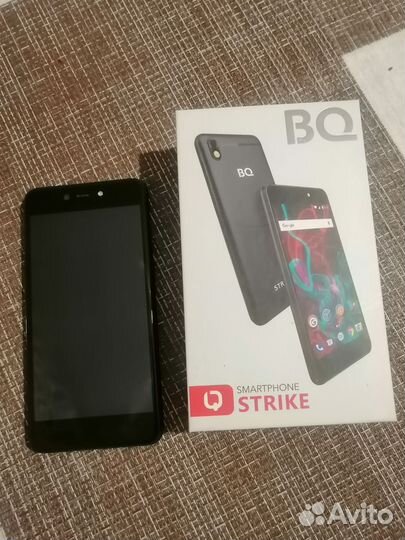 Телефон BQ 5211 Strike