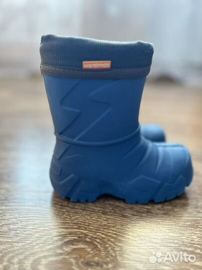 Сапоги демисезонные для мальчика 26-27