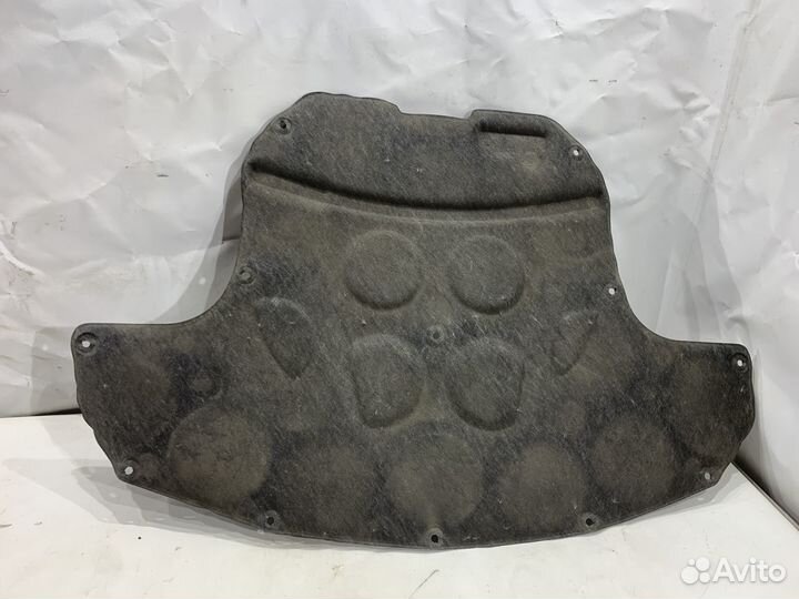 Шумоизоляция капота Mercedes E class W213