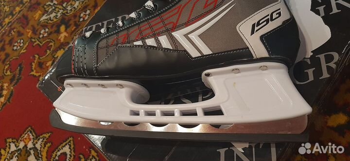 Коньки мужские новые 46