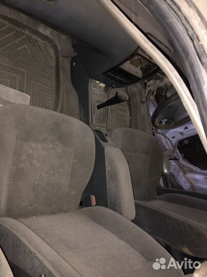 Nissan пресия 11 кузов