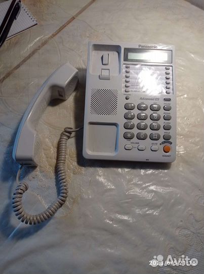 Офисный телефон