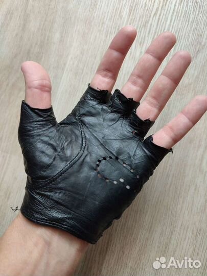 Перчатки кожаные маленькие