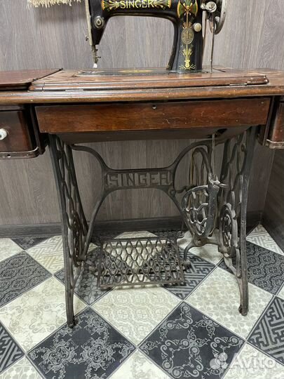 Швейная машинка singer