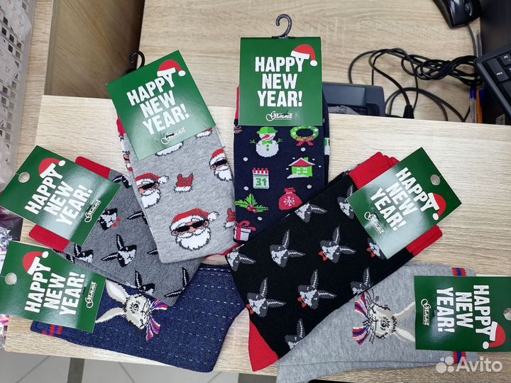 Новогодние мужские и женские носки