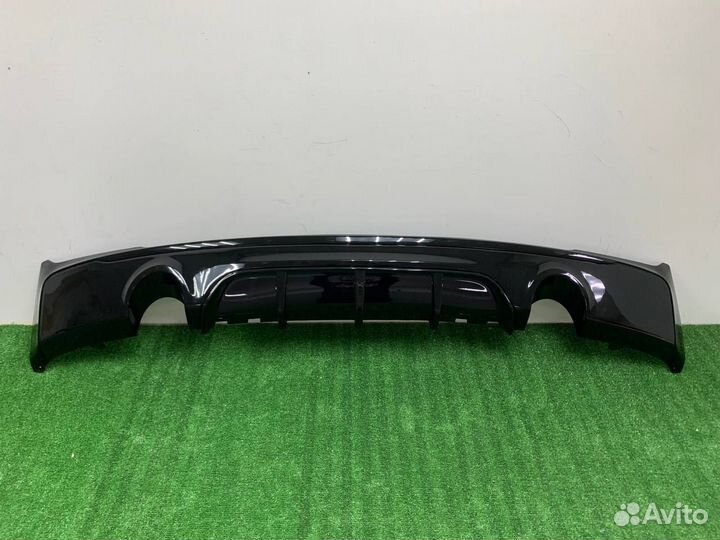 Диффузор черный Глянец 1x1 BMW F22 F23