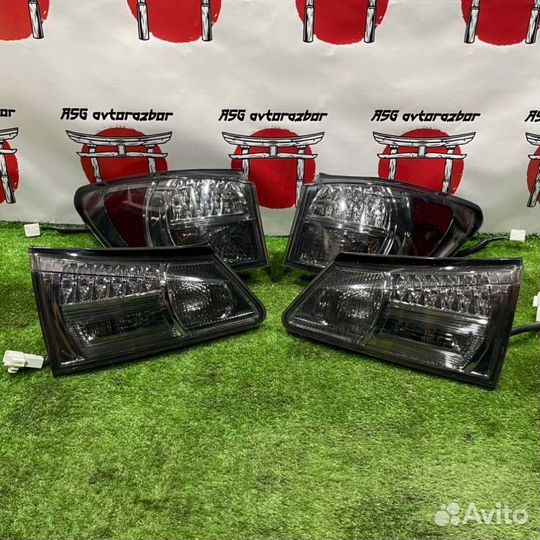 Фонарь задний Lexus Is250 GSE20 4GR-FSE 2007