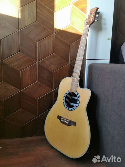 Электроакустическая гитара Stagg