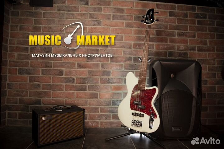 Бас гитара Ibanez + Аксессуары