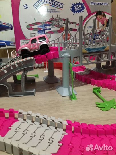 Гибкий трек Мегаполис 239 деталей