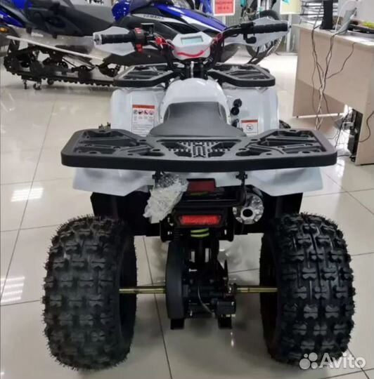 Квадроцикл Avantis Hunter 8 New зеленый