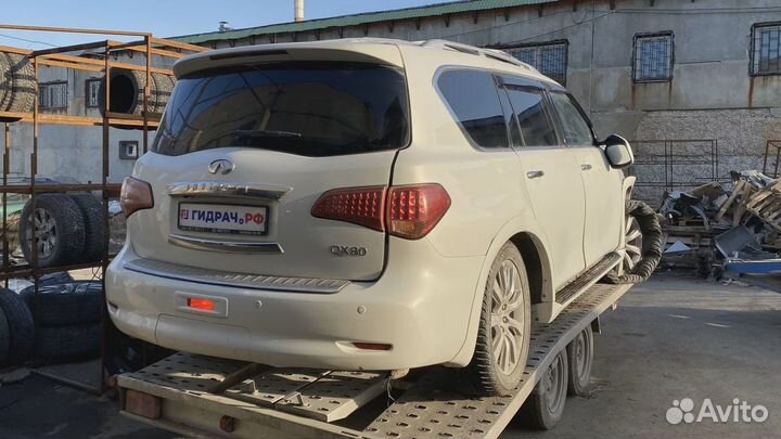 Подстаканник Infiniti QX80 (Z62) 969G8-1V90B