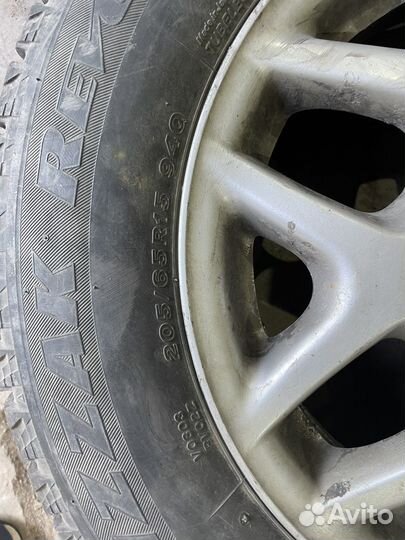 Bridgestone Blizzak Revo1 205/65 R15