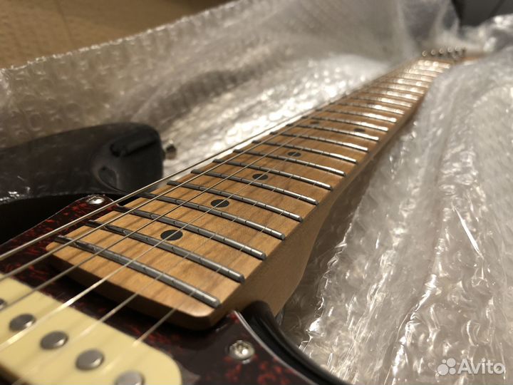 Гитара Jet JS-400 Black HSS