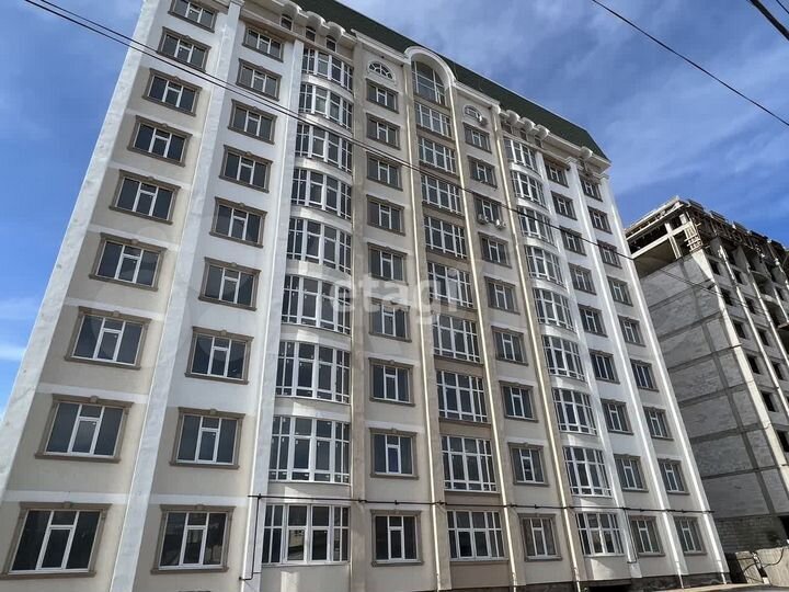 2-к. квартира, 74,2 м², 6/9 эт.
