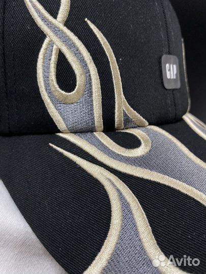 Yeezy gap кепка