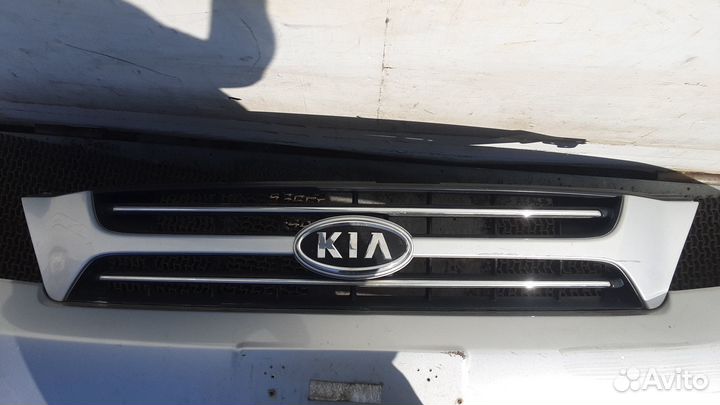 Бампер передний KIA carnival 2 2006