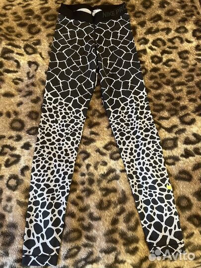 Спортивная одежда женская для фитнеса и бега