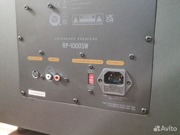 Активный сабвуфер Klipsch RP 1000 SW