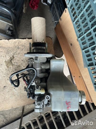 Главный тормозной цилиндр Паджеро 3