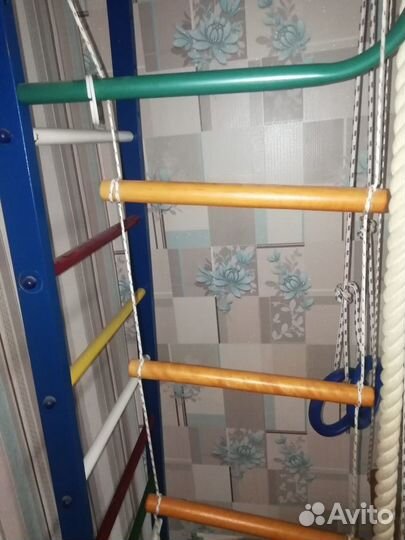 Детский спортивный уголок