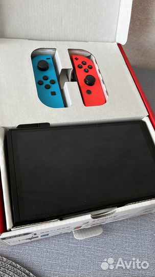 Игровая консоль Nintendo Switch oled