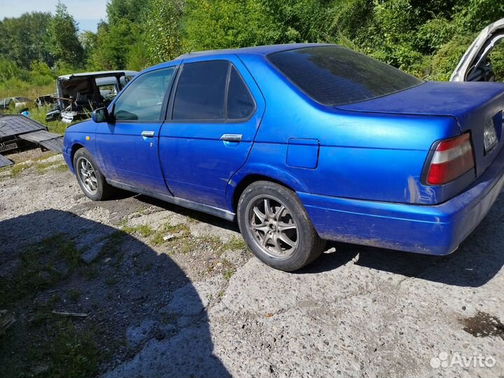 В разбор Nissan bluebird 1998 год