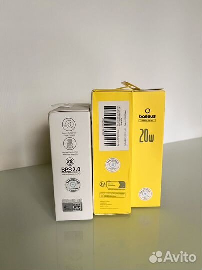 Блоки питания и бепровод зарядка Baseus