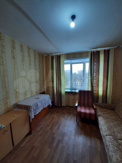 Комната 19 м² в 6-к., 3/5 эт.