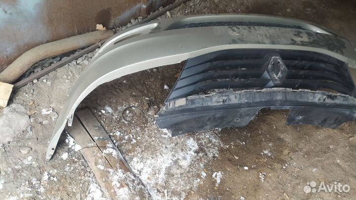 Бампер на Рено Логан Б\У