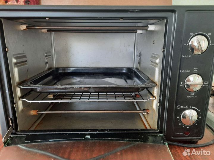 Мини-печь Scarlett SC-090