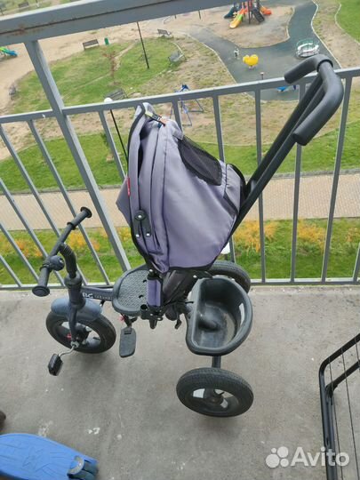 Велосипед с родительской ручкой