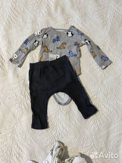 Одежда для мальчика 6-9 месяцев