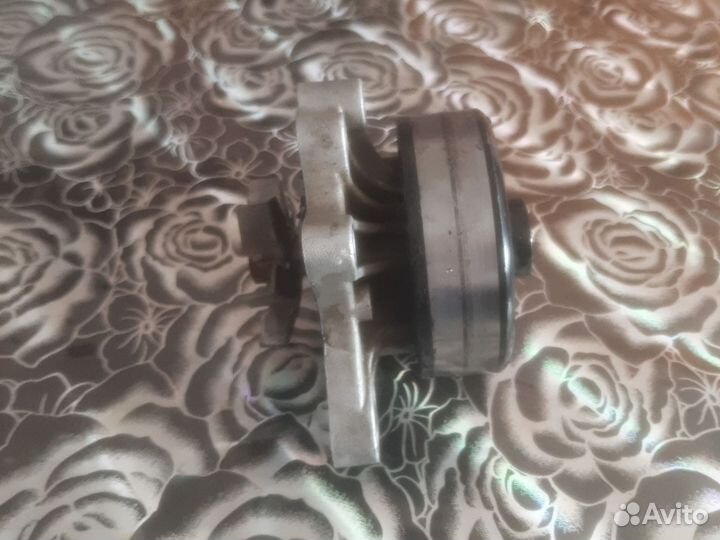 Toyota corolla 120помпа