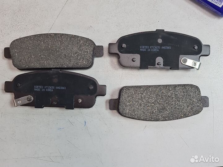 Колодки тормозные дисковые Kortex KT1363S