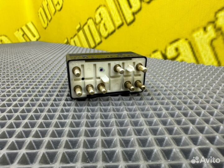 Реле вентилятора Mercedes-Benz S-Class W140