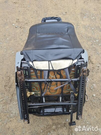 Сиденья mercedes-benz W210