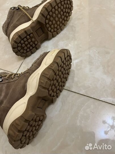 Ботинки женские