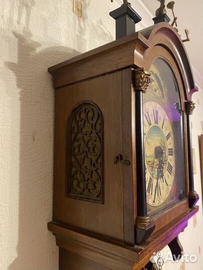 Часы настенные механические с боем