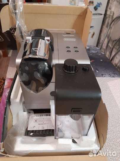 Капсульная кофемашина delonghi nespresso