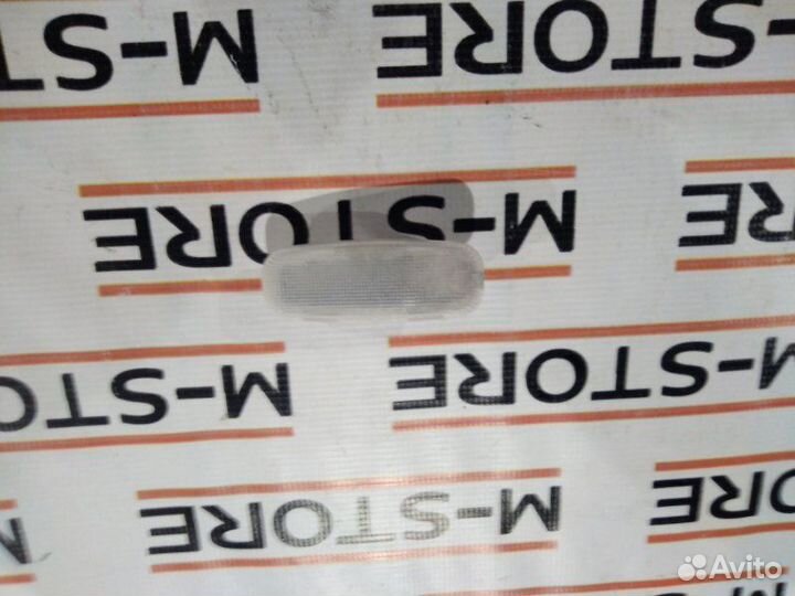 Плафон освещения Mercedes-Benz E-Class W210