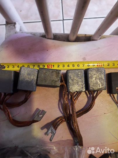 Графитовые щетки для электродвигателей