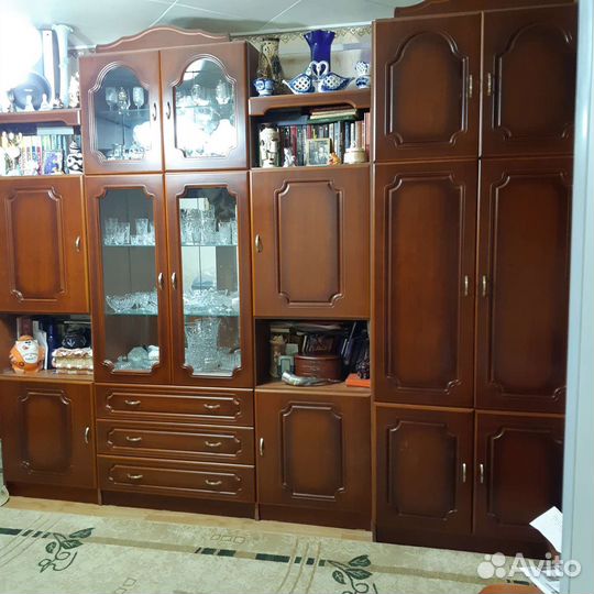 Мебельная стенка бу