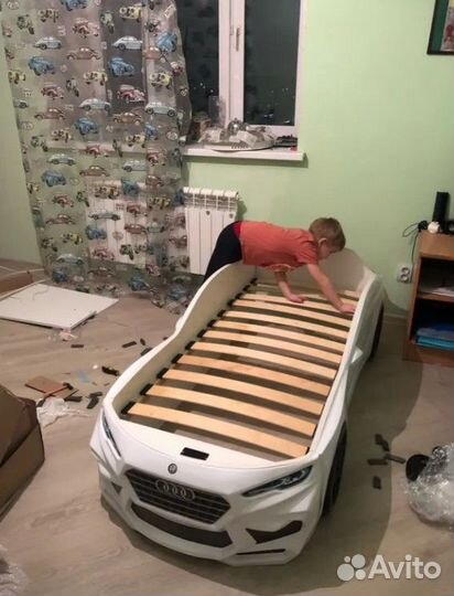 Кровать машина детская всех цветов