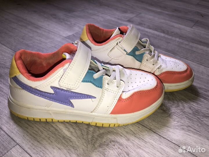 Кроссовки 33р для девочек