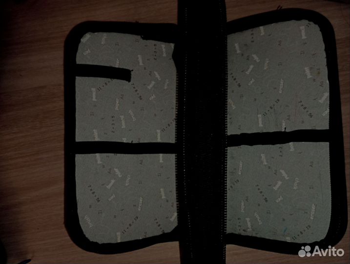 Пенал школьный