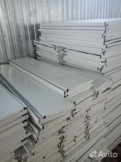 Стеллаж торговый металлический